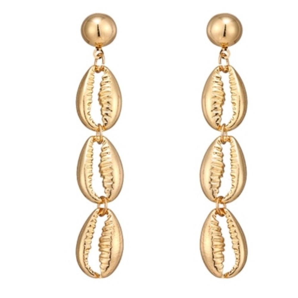 NWTgold shell beach style long earrings light boho